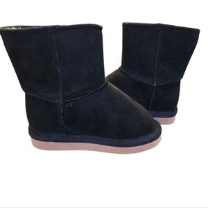 Old Navy Toddlwr Black Suede Boots Sz5